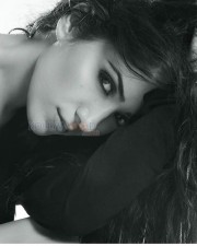 Kadaisi Bench Karthi Heroine Ruhani Sharma Photos 17 Kadaisi Bench Karthi Heroine Ruhani Sharma Photos 17
