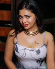 Medical Miracle Actress Dharsha Gupta Sexy Pictures 05