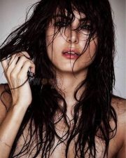 Model And Actress Mandana Karimi Photos 24