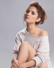 Model Ruhani Sharma Photos 07