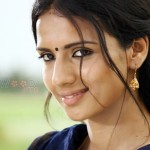Nerungi Vaa Muthamidathe Movie Heroine Sruthi Hariharan Stills 02 Nerungi Vaa Muthamidathe Movie Heroine Sruthi Hariharan Stills 02