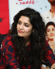 Oh My Kadavule Movie Heroine Ritika Singh Photos 01 Oh My Kadavule Movie Heroine Ritika Singh Photos 01