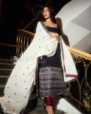 Poised Actress Sonam Bajwa in a Black Embellished Salwar Kameez Photos 04