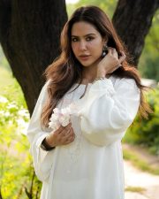 Punjabi Heroine Sonam Bajwa in a White Embroidered Kurta Pictures 04