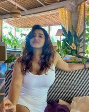 Romantic Heroine Ketika Sharma in a White Mini Dress Pictures 04 Romantic Heroine Ketika Sharma in a White Mini Dress Pictures 04