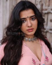 Sensual Ketika Sharma Cleavage in a Pink Printed Saree Photos 03 Sensual Ketika Sharma Cleavage in a Pink Printed Saree Photos 03