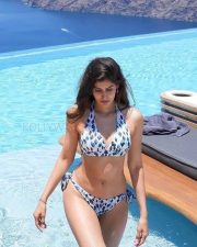 Sensual Sakshi Malik Holiday Two Piece Bikini Photos 04