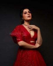 Sexy Cute Actress Raashi Khanna Photoshoot Stills 03