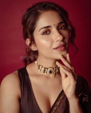 Sexy Ruhani Sharma in a Black Printed Saree with Sleeveless Blouse Photos 03