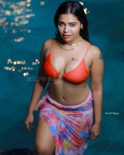 Stunning Dharsha Gupta in an Orange Swimsuit Bikini Pictures 04