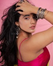 Stylish Hot Ketika Sharma in a Yellow Saree and Pink Sleeveless Blouse Pictures 07