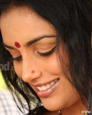 Swetha Menon In Thaaram Movie Stills 07