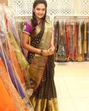 Telugu Actress Neha Deshpande Photos 03