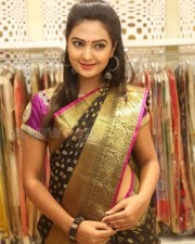Telugu Actress Neha Deshpande Photos 07