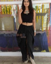 Telugu Actress Neha Deshpande Photoshoot Stills 02