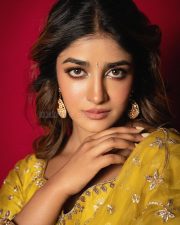 Tollywood Heroine Dimple Hayathi in a Yellow Organza Saree with Matching Short Sleeved Blouse Photos 01