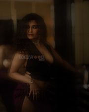 Vettaiyan Actress Ritika Singh Glamorous Photos 01