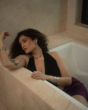 Vettaiyan Actress Ritika Singh Glamorous Photos 08