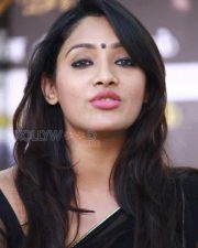 Aayirathil Iruvar Movie Actress Samruthika Sexy Saree Photos 01 Aayirathil Iruvar Movie Actress Samruthika Sexy Saree Photos 01
