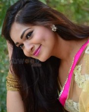 Actress Aswini Hot Saree Cleavage Pictures 12