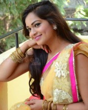 Actress Aswini Hot Saree Cleavage Pictures 24