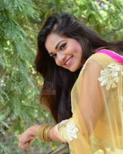 Actress Aswini Hot Saree Cleavage Pictures 46