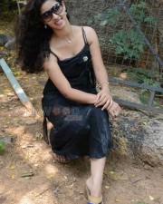 Actress Pavani Sexy Pictures 04