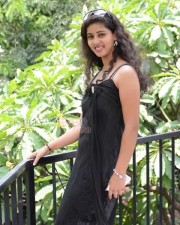 Actress Pavani Sexy Pictures 30