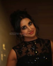 Actress Sanjjanaa Galrani At Salon Hair Crush Launch Party Pictures 16