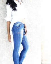 Actress Sanjjanaa New Photoshoot Pics 08