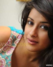 Hot And Sexy Madhurima Stills 24
