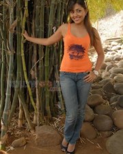 Madhu Shalini Sexy Stills 07