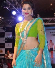 Madhurima Hot Navel Pictures 05
