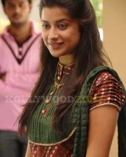 Madhurima Photo Gallery 17