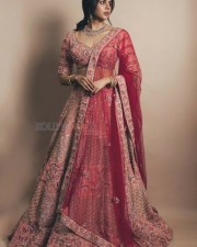 Sesham Mikeil Fathima Actress Kalyani Priyadarshan Photoshoot Pictures 03