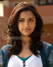 Sexy Mamta Mohandas Photos 09