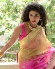 Vasudhaika 1957 Actress Pavani Photos 21