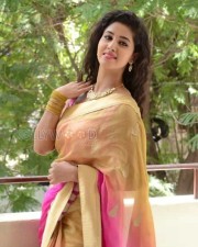 Vasudhaika 1957 Actress Pavani Photos 26