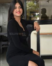 Actress Bhawna Choudhary at Software Blues Movie Press Meet Pictures 20