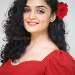 Actress Kashish Khan at Kinnerasaani Trailer Launch Pictures 03 Actress Kashish Khan at Kinnerasaani Trailer Launch Pictures 03