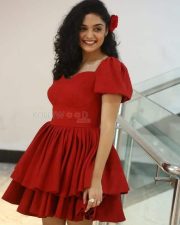 Actress Kashish Khan at Kinnerasaani Trailer Launch Pictures 04