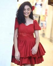 Actress Kashish Khan at Kinnerasaani Trailer Launch Pictures 07