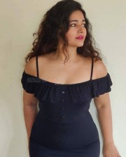Actress Poonam Bajwa Black Dress Photoshoot Pictures 06