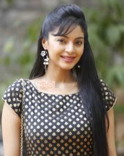 Actress Sanam Shetty Latest Stills 14