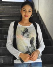Actress Sanam Shetty Photos 01