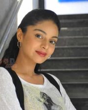 Actress Sanam Shetty Photos 04