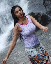 Actress Sanam Shetty Photoshoot Pics 06