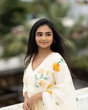 Actress and Model Sharnita Ravi Pictures 04