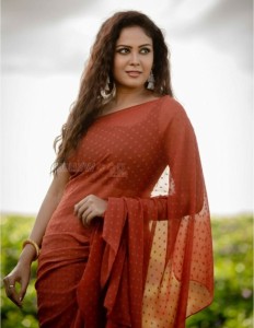 Anbulla Ghilli Actress Chandini Tamilarasan Photoshoot Stills 01