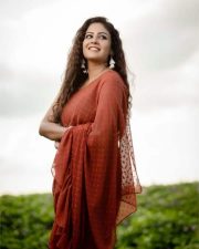 Anbulla Ghilli Actress Chandini Tamilarasan Photoshoot Stills 02
